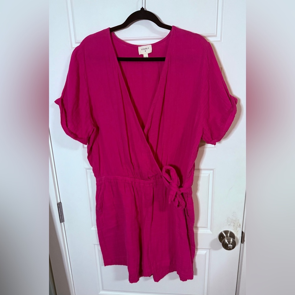 Everly Fuchsia Wrap Romper. Chick! Flattering yet comfortable Ptp when tied 22